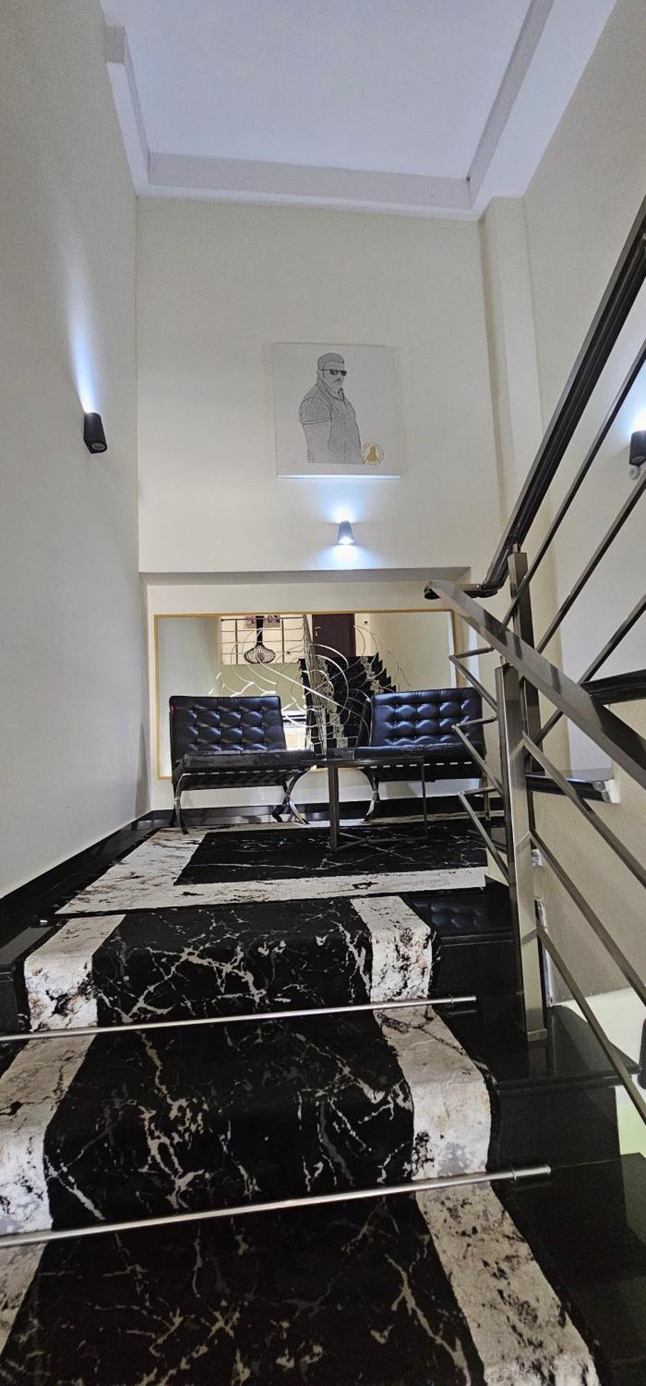 Hotel Pirro Vlore Exterior photo